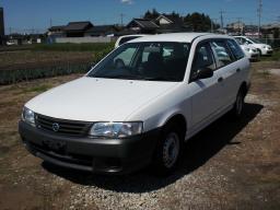 Nissan AD Van DX picture