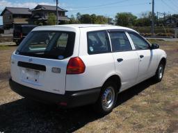 Nissan AD Van DX picture