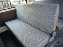 Toyota HIACE DX picture