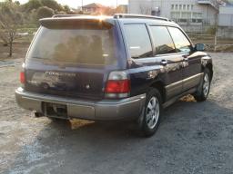 Subaru FORESTER S/20 LIMITED picture