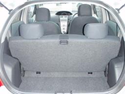 Toyota Vitz F picture