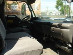 Isuzu NPR BOX TRUCK picture