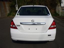 Nissan TIIDA LATIO 15S picture