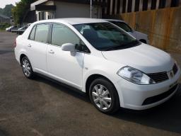 Nissan TIIDA LATIO 15S picture