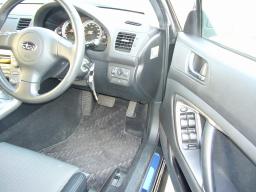 Subaru LEGACY B4 2.0i picture