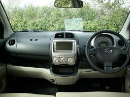Daihatsu Boon CX picture