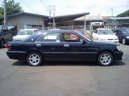 Toyota Crown Royal Extla picture