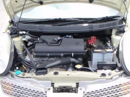 Nissan March 12C picture