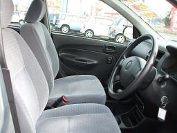 Daihatsu Mira L picture