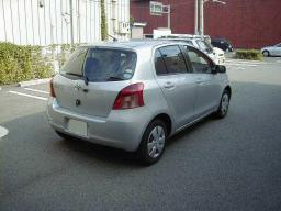 Toyota Vitz F picture