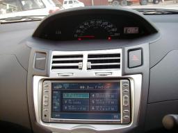 Toyota Vitz F picture