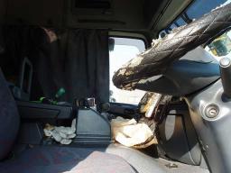 Mercedes-Benz ACTROS 2643 LS 6x4 Tractor Trailer Head picture