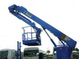 Isuzu Elf MANLIFTS picture