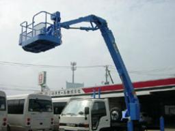 Isuzu Elf MANLIFTS picture