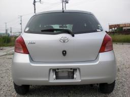 Toyota Vitz F picture