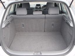 Mazda Axela Sports 15F picture