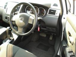 Nissan TIIDA LATIO 15S picture