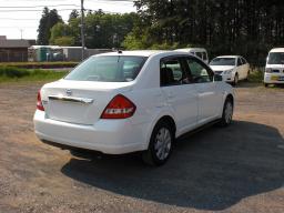 Nissan TIIDA LATIO 15S picture