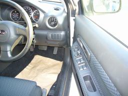 Subaru Impreza Wagon 15i picture