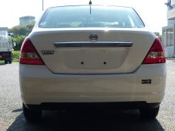 Nissan TIIDA LATIO 15S picture