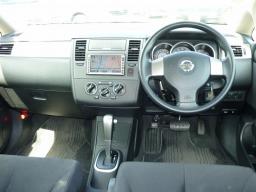 Nissan TIIDA 15S picture