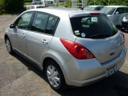 Nissan TIIDA 15S picture