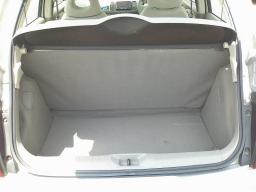 Nissan March 12S picture