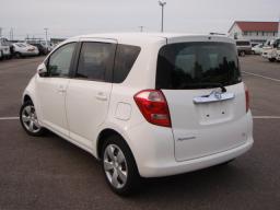 Toyota RACTIS X picture