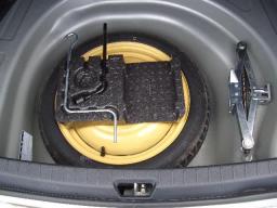 Toyota COROLLA AXIO X ( Navi - mid range ) picture