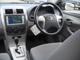 Toyota COROLLA AXIO X ( Navi - mid range ) picture