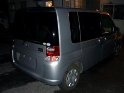 Honda MOBILIO A picture