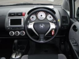 Honda Fit 1.3A picture