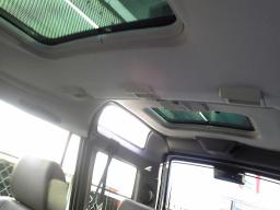 Land Rover Discovery V8i picture