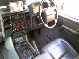 Land Rover Discovery V8i picture