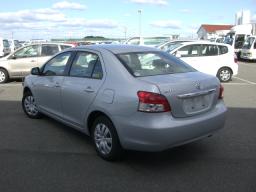 Toyota Belta X picture