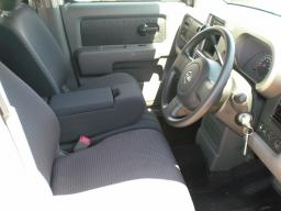 Nissan CUBE SX picture