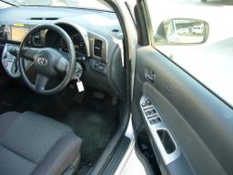 Toyota WISH X 4WD picture