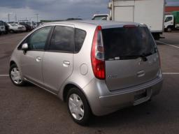 Mitsubishi COLT E picture