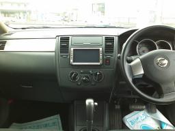 Nissan TIIDA 15S picture