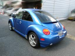 VolksWagen New Beetle Base picture