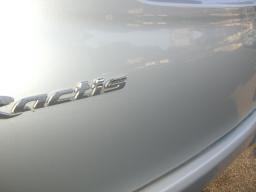 Toyota RACTIS G picture