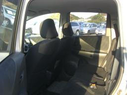 Toyota RACTIS G picture