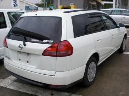 Nissan WINGROAD S picture