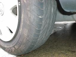 Nissan WINGROAD S picture