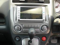 Honda Stream S 4WD picture