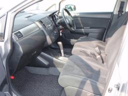 Nissan TIIDA LATIO 15S FOUR picture
