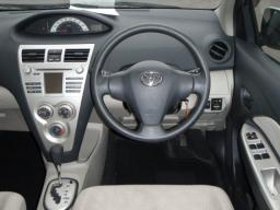 Toyota Belta X picture