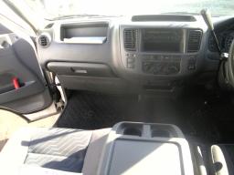 Nissan Caravan 3000cc V picture