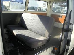Nissan Caravan 3000cc V picture