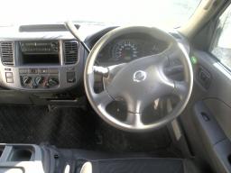 Nissan Caravan 3000cc V picture